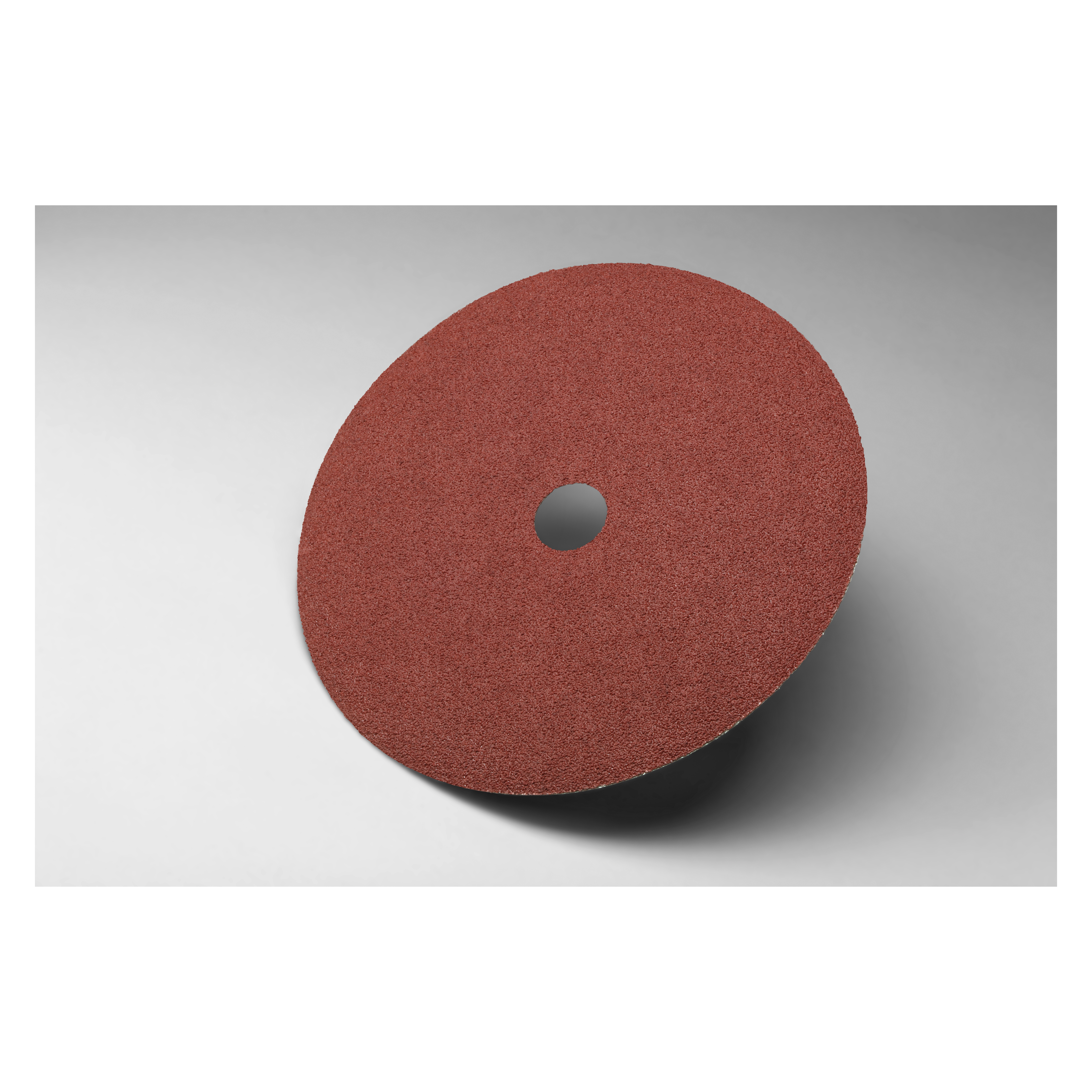 3M 7000144089 Close Coated Fibre Disc, 7 in Dia Disc, 7/8 in Center Hole, 16 Grit, Very Coarse Grade, Aluminum Oxide Abrasive, Arbor Attachment - Coated Abrasive Fiber Discs